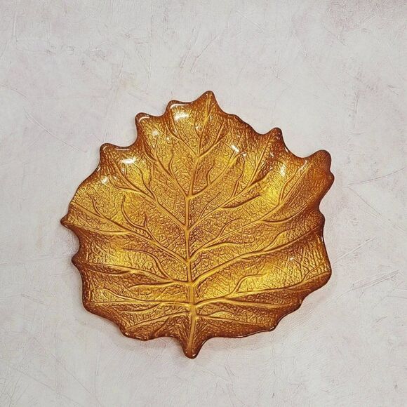 1  Autumn Harvest Leaf Glass Plates Gold Metallic Back - Picture 1 of 10
